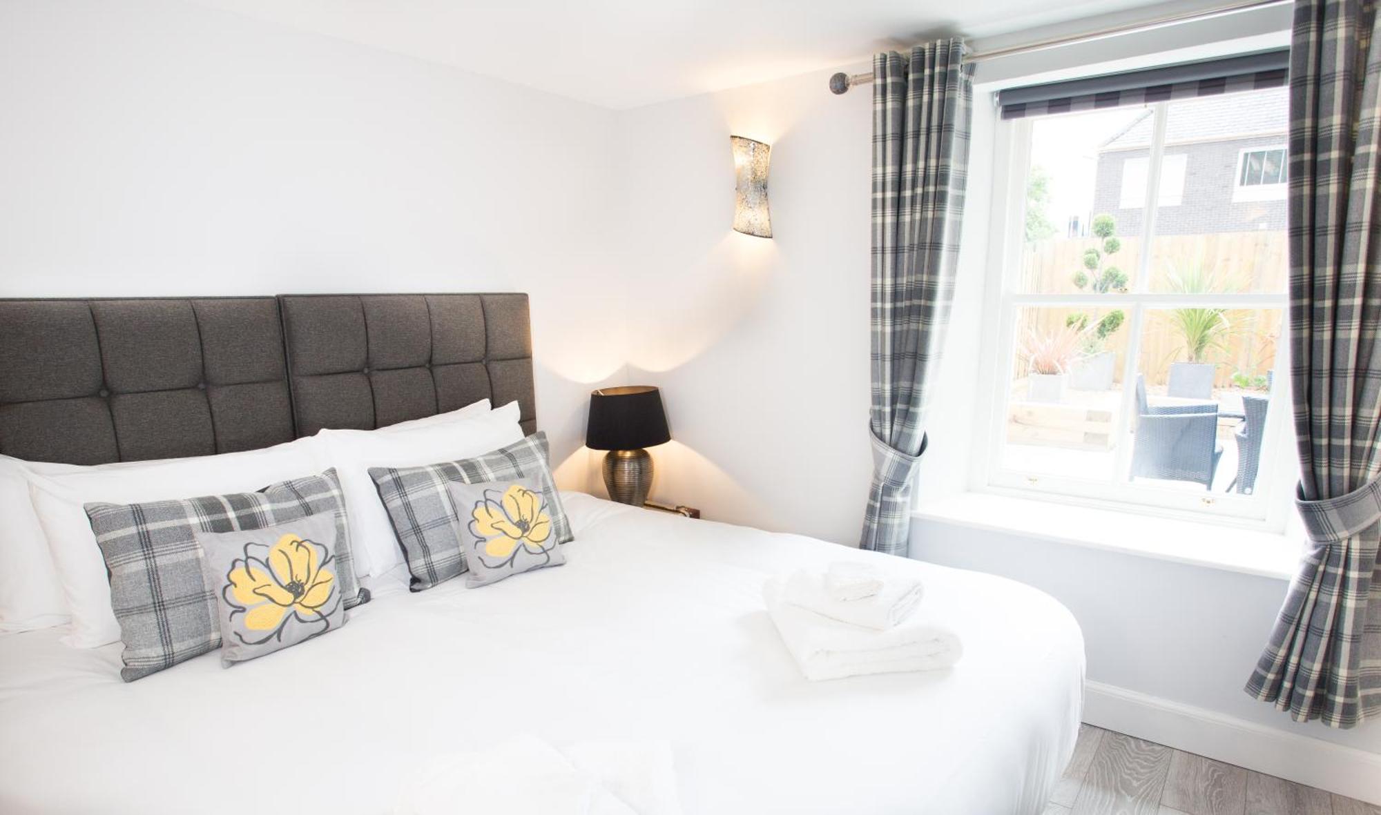 Glenmoriston Town House Apartments Inverness Phòng bức ảnh