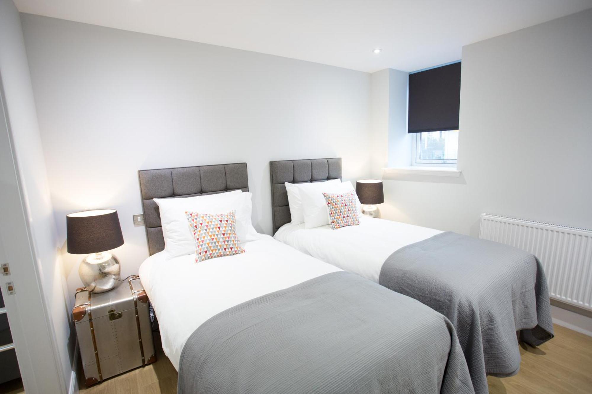 Glenmoriston Town House Apartments Inverness Phòng bức ảnh